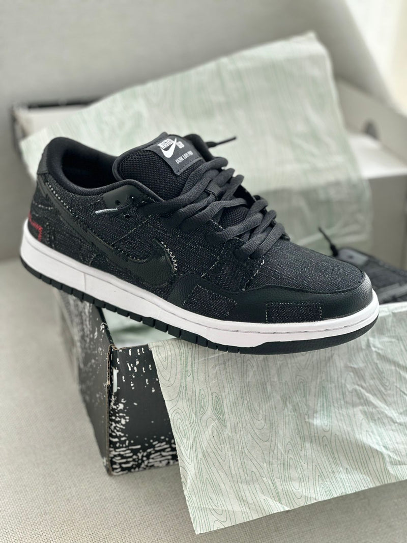 Nike SB Dunk Low "Wasted Youth" (38, Pronta Entrega)