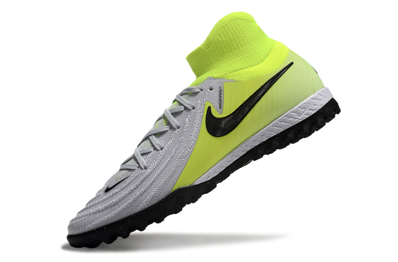 Chuteira Society Nike Phantom Luna II TF