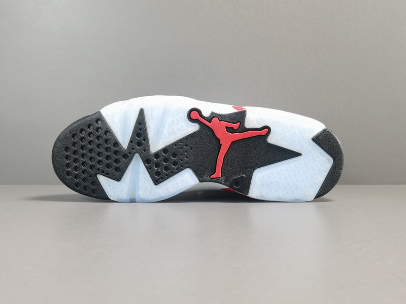 AIR JORDAN 6 RETRO RED OREO