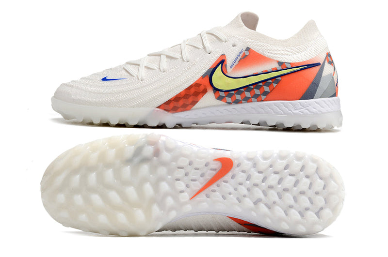 Chuteira Society Nike Phantom GX II TF