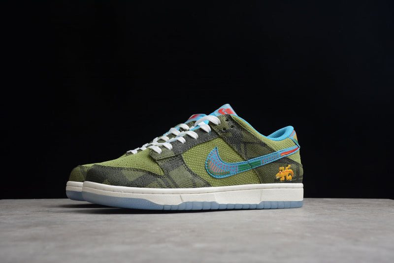 DUNK LOW SIEMPRE FAMILIA
