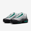 Nike Air Max 95 Feminino