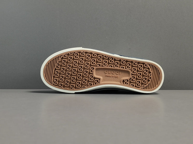 TENIS GUCCI 1977 LOW MONOGRAMA