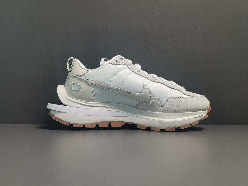 SACAI X VAPORWAFFLE WHITE AND GUM