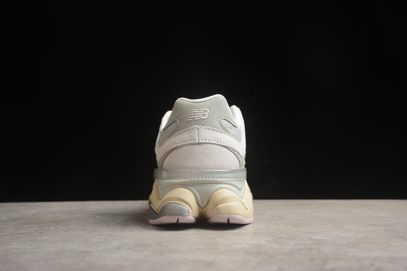 NEW BALANCE 9060 GREY LILAC