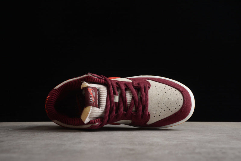 DUNK LOW PRO QS SKATE LIKE A GIRL