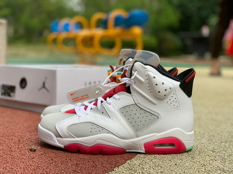 AIR JORDAN 6 RETRO HARE