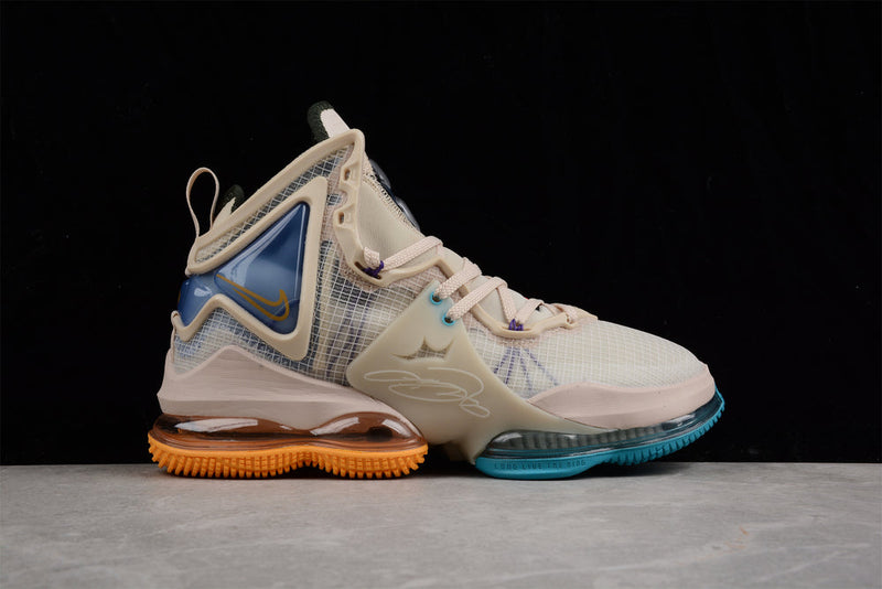LEBRON 19 EP MPLS LAKERS