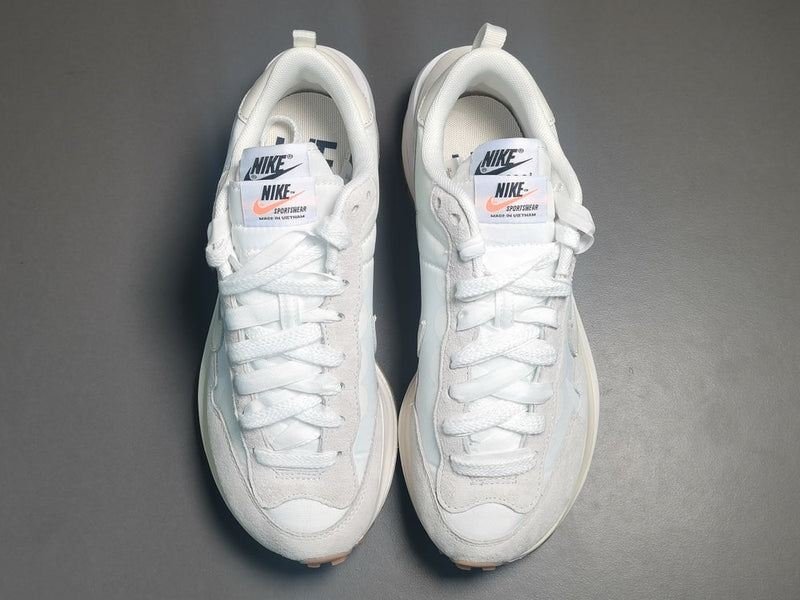 SACAI X VAPORWAFFLE WHITE AND GUM