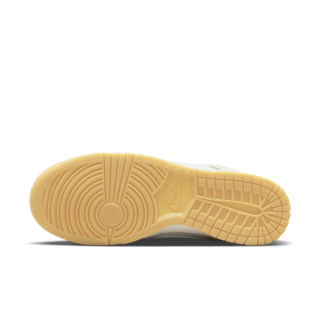 Nike Dunk Low "Pale Vanilla and Sail"