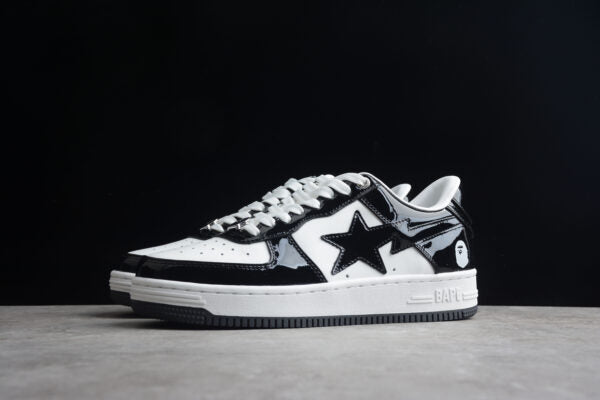 A BATHING APE BAPE STA WHITE/BLACK
