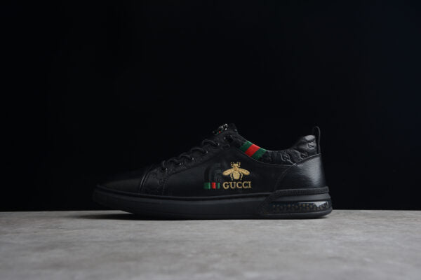GUCCI SCREENER GG BLACK