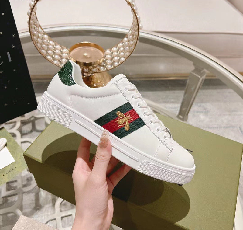 GUCCI BEE - WHITE