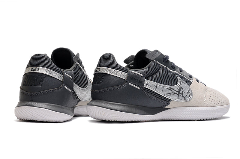 Tênis Futsal Nike Street Gato IC - Preta, Creme e Prata