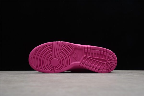 AMBUSH X DUNK HIGH COSMIC FUCHSIA