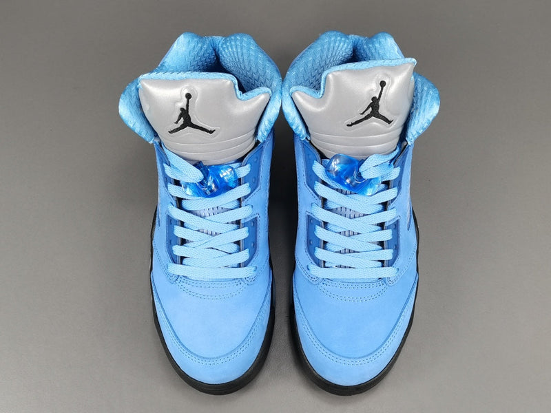 AIR JORDAN 5 RETRO UNC UNIVERSITY BLUE