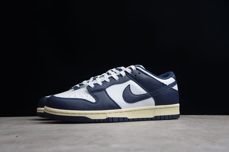 DUNK LOW VINTAGE NAVY