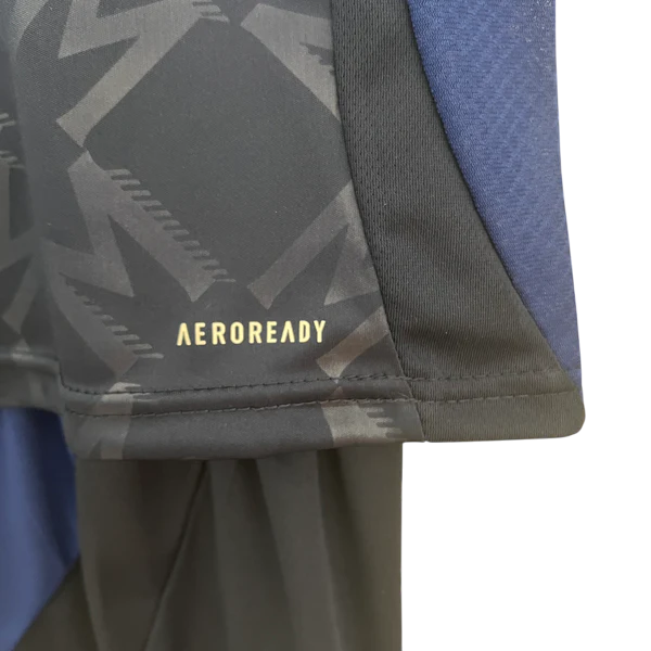 Kit Infantil Manchester United Away 24/25 Lançamento