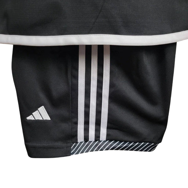 Kit Infantil Colo-Colo Home 24/25