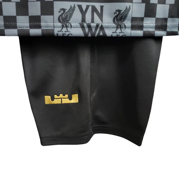 Kit Infantil Liverpool 24/25