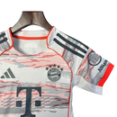 Kit Infantil Bayern de Munique Away 2025/26
