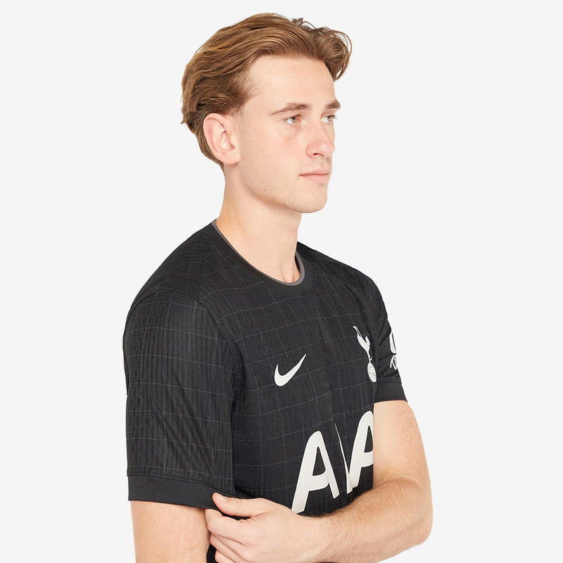 Camisa Nike Tottenham 2025/26 II Jogador