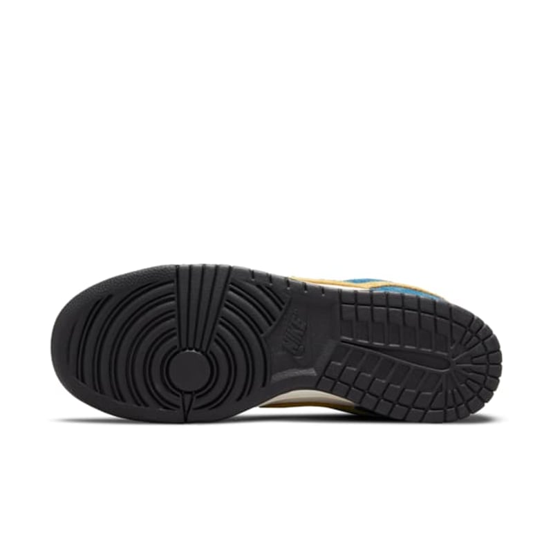 Kasina x Nike Dunk SB Low "80s Bus"